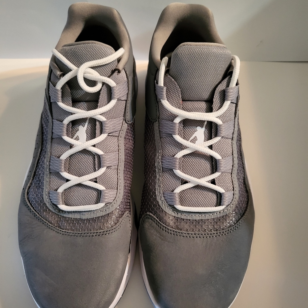 Men's Jordan Max Aura 2 Shoes